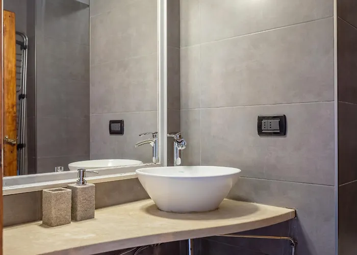 Delizia Alle Porte Di Apartment *